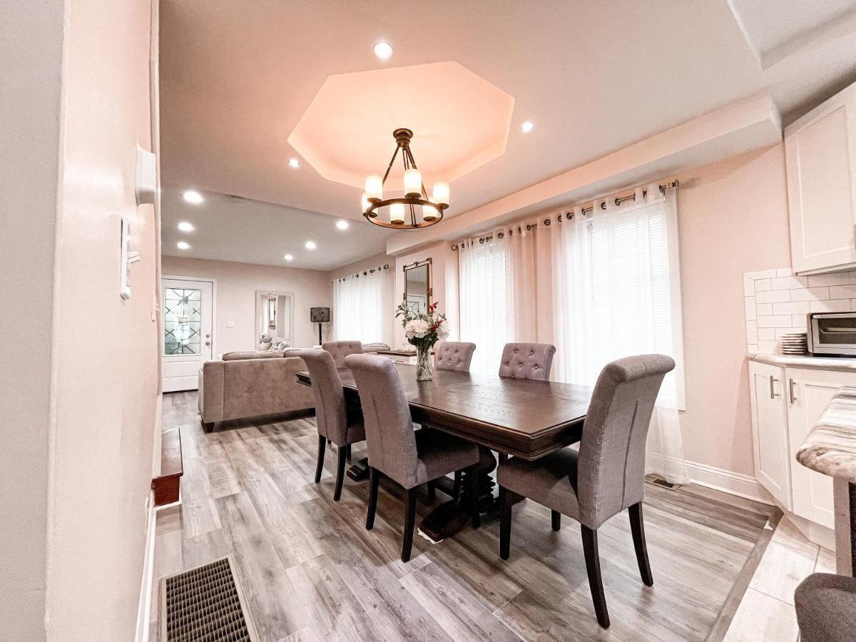 Cheerful & Modern W/ A Walkout Deck Area Glenside